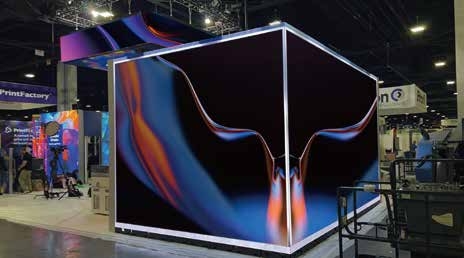 RDL iA Series cube video wall